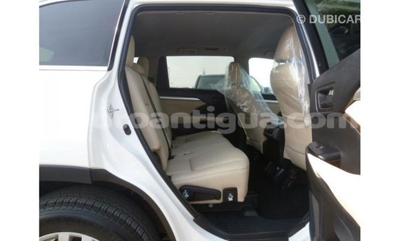 Buy Import Toyota Kluger White Car in Import - Dubai in Antigua Buy Import Toyota Kluger White Car in Import - Dubai in Antigua