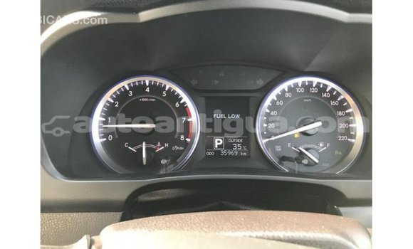 Buy Import Toyota Kluger White Car in Import - Dubai in Antigua Buy Import Toyota Kluger White Car in Import - Dubai in Antigua