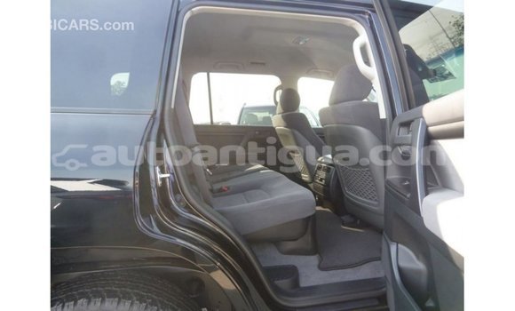 Buy Import Toyota Land Cruiser Black Car in Import - Dubai in Antigua Buy Import Toyota Land Cruiser Black Car in Import - Dubai in Antigua
