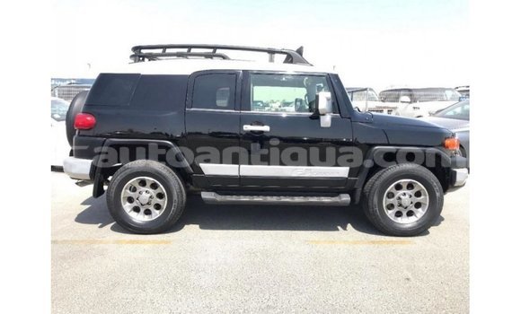Buy Import Toyota FJ Cruiser Black Car in Import - Dubai in Antigua Buy Import Toyota FJ Cruiser Black Car in Import - Dubai in Antigua
