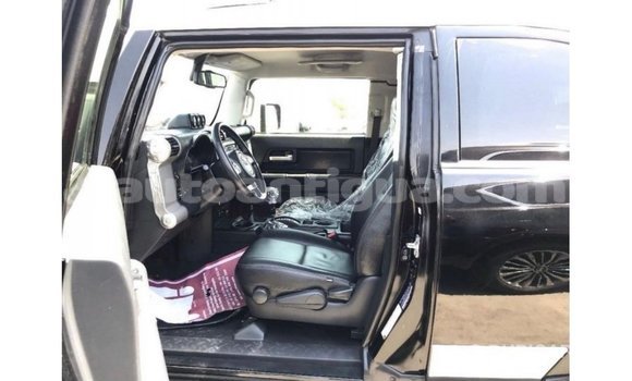 Buy Import Toyota FJ Cruiser Black Car in Import - Dubai in Antigua Buy Import Toyota FJ Cruiser Black Car in Import - Dubai in Antigua
