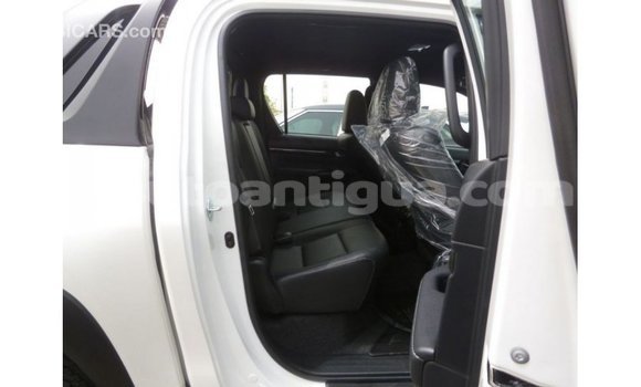 Buy Import Toyota Hilux White Car in Import - Dubai in Antigua Buy Import Toyota Hilux White Car in Import - Dubai in Antigua