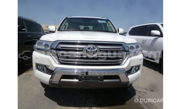 Buy Import Toyota Land Cruiser White Car in Import - Dubai in Antigua Buy Import Toyota Land Cruiser White Car in Import - Dubai in Antigua