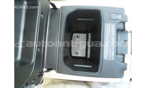 Buy Import Toyota Land Cruiser White Car in Import - Dubai in Antigua Buy Import Toyota Land Cruiser White Car in Import - Dubai in Antigua