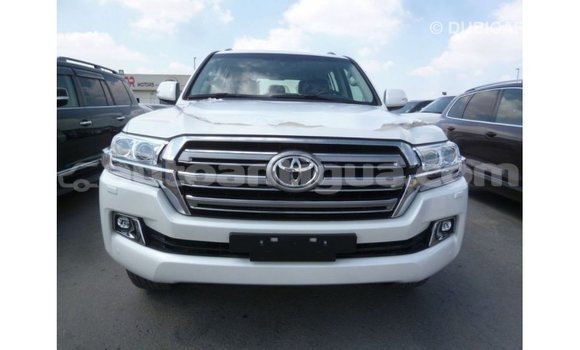Buy Import Toyota Land Cruiser White Car in Import - Dubai in Antigua Buy Import Toyota Land Cruiser White Car in Import - Dubai in Antigua