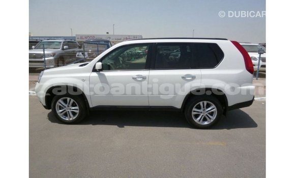 Buy Import Nissan Evalia White Truck in Import - Dubai in Antigua Buy Import Nissan Evalia White Truck in Import - Dubai in Antigua