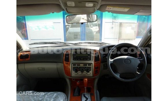 Buy Import Toyota Land Cruiser White Car in Import - Dubai in Antigua Buy Import Toyota Land Cruiser White Car in Import - Dubai in Antigua