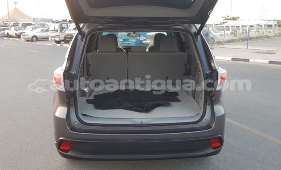 Buy Import Toyota Highlander Other Car in Import - Dubai in Antigua Buy Import Toyota Highlander Other Car in Import - Dubai in Antigua