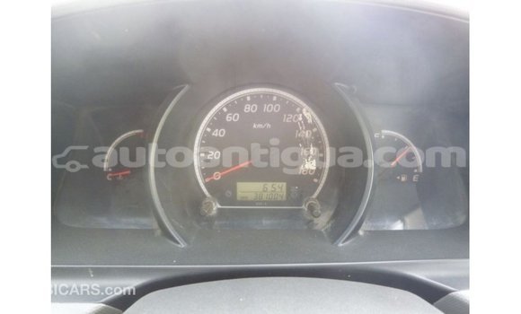 Buy Import Toyota Hiace White Car in Import - Dubai in Antigua Buy Import Toyota Hiace White Car in Import - Dubai in Antigua