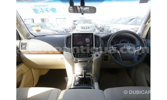 Buy Import Toyota Land Cruiser White Car in Import - Dubai in Antigua Buy Import Toyota Land Cruiser White Car in Import - Dubai in Antigua