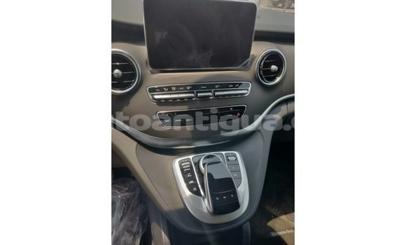 Buy Import Mercedes-Benz 250 Black Car in Import - Dubai in Antigua Buy Import Mercedes-Benz 250 Black Car in Import - Dubai in Antigua