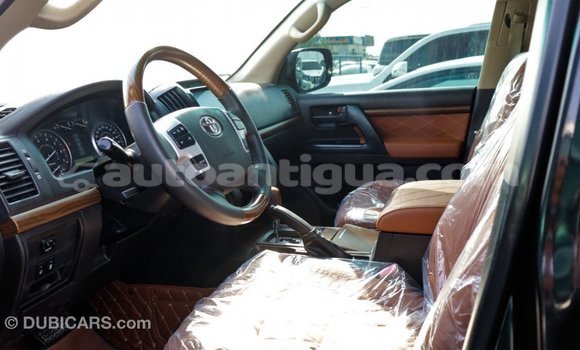Buy Import Toyota Land Cruiser Black Car in Import - Dubai in Antigua Buy Import Toyota Land Cruiser Black Car in Import - Dubai in Antigua