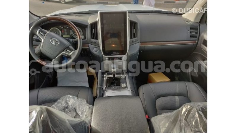 Big with watermark 1727e5c6 aa30 4e98 b25c 50adb8aafbcd