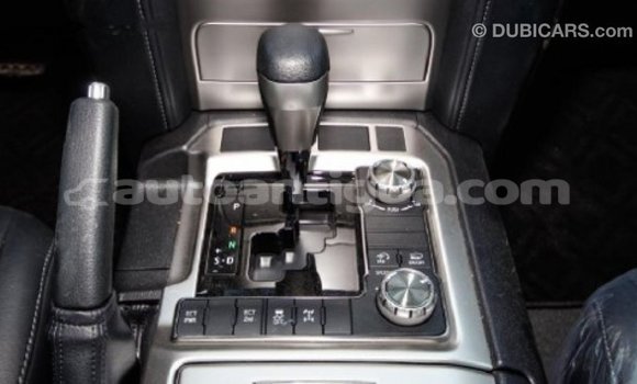 Buy Import Toyota Land Cruiser White Car in Import - Dubai in Antigua Buy Import Toyota Land Cruiser White Car in Import - Dubai in Antigua