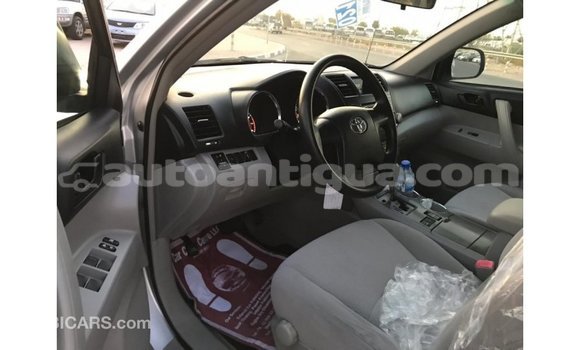 Buy Import Toyota Highlander Other Car in Import - Dubai in Antigua Buy Import Toyota Highlander Other Car in Import - Dubai in Antigua