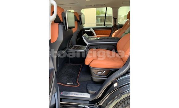 Buy Import Toyota Land Cruiser Black Car in Import - Dubai in Antigua Buy Import Toyota Land Cruiser Black Car in Import - Dubai in Antigua