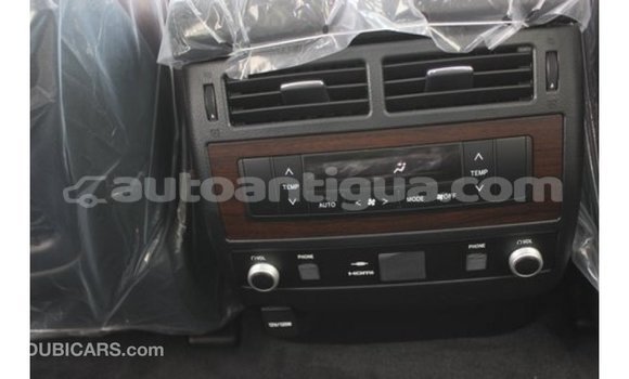 Buy Import Toyota Land Cruiser White Car in Import - Dubai in Antigua Buy Import Toyota Land Cruiser White Car in Import - Dubai in Antigua