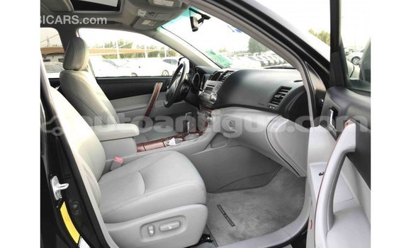 Buy Import Toyota Highlander Black Car in Import - Dubai in Antigua Buy Import Toyota Highlander Black Car in Import - Dubai in Antigua