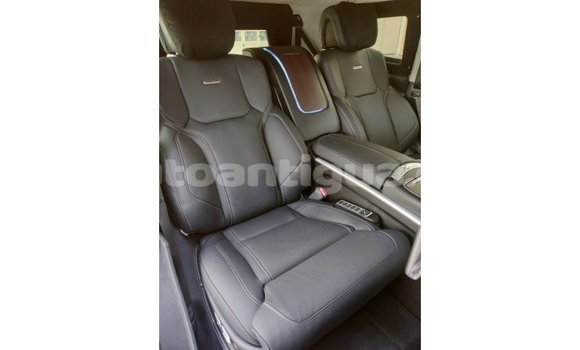Buy Import Toyota Land Cruiser Black Car in Import - Dubai in Antigua Buy Import Toyota Land Cruiser Black Car in Import - Dubai in Antigua