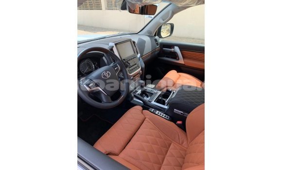 Buy Import Toyota Land Cruiser Black Car in Import - Dubai in Antigua Buy Import Toyota Land Cruiser Black Car in Import - Dubai in Antigua