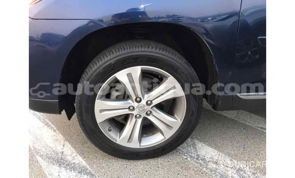 Buy Import Toyota Highlander Blue Car in Import - Dubai in Antigua Buy Import Toyota Highlander Blue Car in Import - Dubai in Antigua