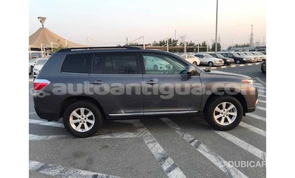 Buy Import Toyota Highlander Other Car in Import - Dubai in Antigua Buy Import Toyota Highlander Other Car in Import - Dubai in Antigua