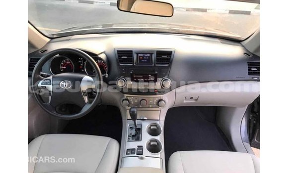 Buy Import Toyota Highlander Other Car in Import - Dubai in Antigua Buy Import Toyota Highlander Other Car in Import - Dubai in Antigua