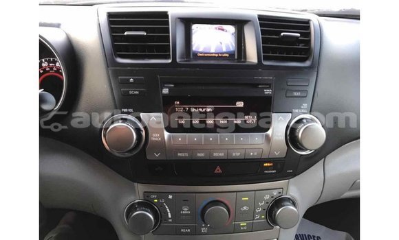 Buy Import Toyota Highlander Other Car in Import - Dubai in Antigua Buy Import Toyota Highlander Other Car in Import - Dubai in Antigua
