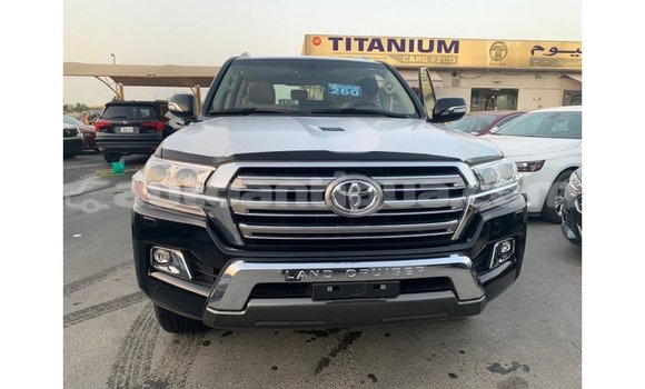 Buy Import Toyota Land Cruiser Black Car in Import - Dubai in Antigua Buy Import Toyota Land Cruiser Black Car in Import - Dubai in Antigua