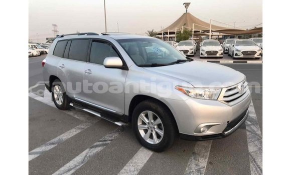 Buy Import Toyota Highlander Other Car in Import - Dubai in Antigua Buy Import Toyota Highlander Other Car in Import - Dubai in Antigua