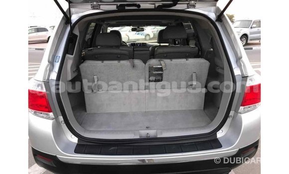 Buy Import Toyota Highlander Other Car in Import - Dubai in Antigua Buy Import Toyota Highlander Other Car in Import - Dubai in Antigua
