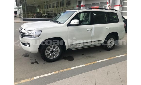 Buy Import Toyota Land Cruiser White Car in Import - Dubai in Antigua Buy Import Toyota Land Cruiser White Car in Import - Dubai in Antigua
