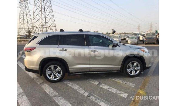 Buy Import Toyota Highlander Beige Car in Import - Dubai in Antigua Buy Import Toyota Highlander Beige Car in Import - Dubai in Antigua