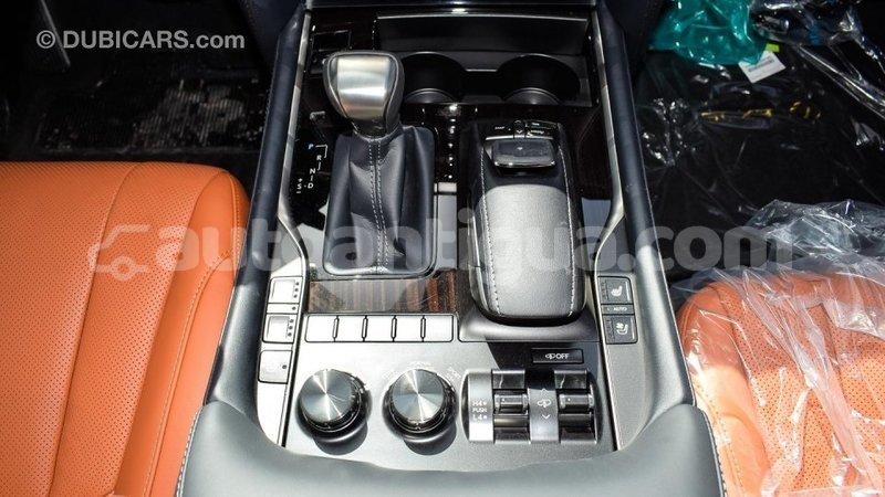 Big with watermark lexus lx antigua import dubai 1171