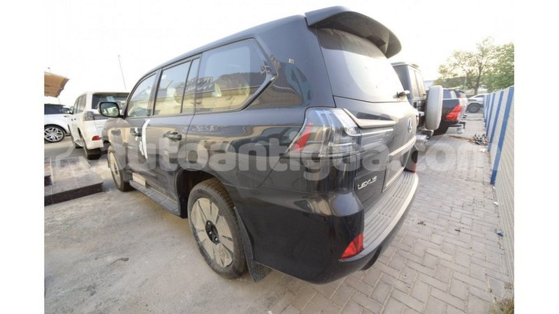 Big with watermark lexus lx antigua import dubai 1175