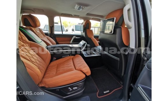 Buy Import Toyota Land Cruiser Black Car in Import - Dubai in Antigua Buy Import Toyota Land Cruiser Black Car in Import - Dubai in Antigua