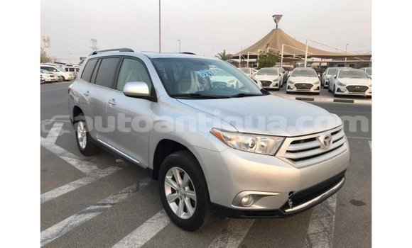 Buy Import Toyota Highlander Other Car in Import - Dubai in Antigua Buy Import Toyota Highlander Other Car in Import - Dubai in Antigua
