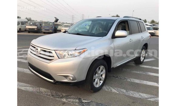 Buy Import Toyota Highlander Other Car in Import - Dubai in Antigua Buy Import Toyota Highlander Other Car in Import - Dubai in Antigua