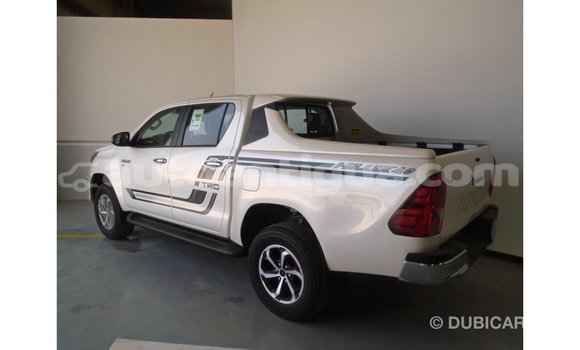 Buy Import Toyota Hilux White Car in Import - Dubai in Antigua Buy Import Toyota Hilux White Car in Import - Dubai in Antigua