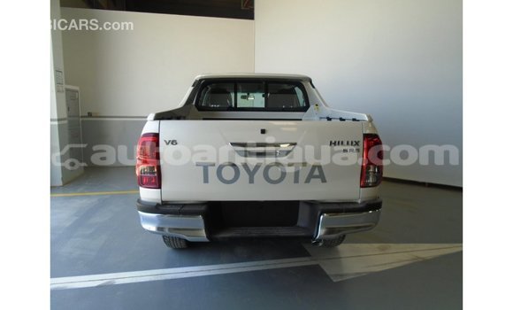 Buy Import Toyota Hilux White Car in Import - Dubai in Antigua Buy Import Toyota Hilux White Car in Import - Dubai in Antigua