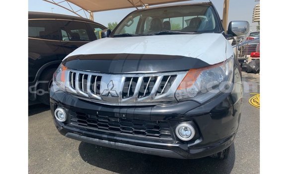 Buy Import Mitsubishi L200 Black Car in Import - Dubai in Antigua Buy Import Mitsubishi L200 Black Car in Import - Dubai in Antigua