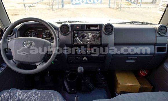 Buy Import Toyota Land Cruiser Beige Car in Import - Dubai in Antigua Buy Import Toyota Land Cruiser Beige Car in Import - Dubai in Antigua