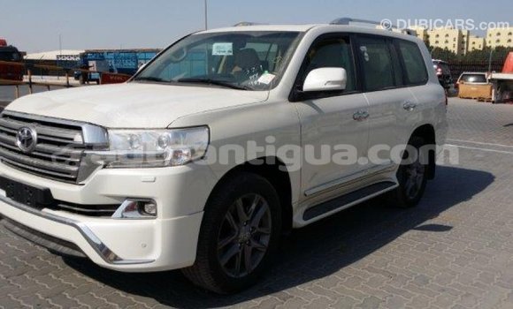 Buy Import Toyota Land Cruiser White Car in Import - Dubai in Antigua Buy Import Toyota Land Cruiser White Car in Import - Dubai in Antigua