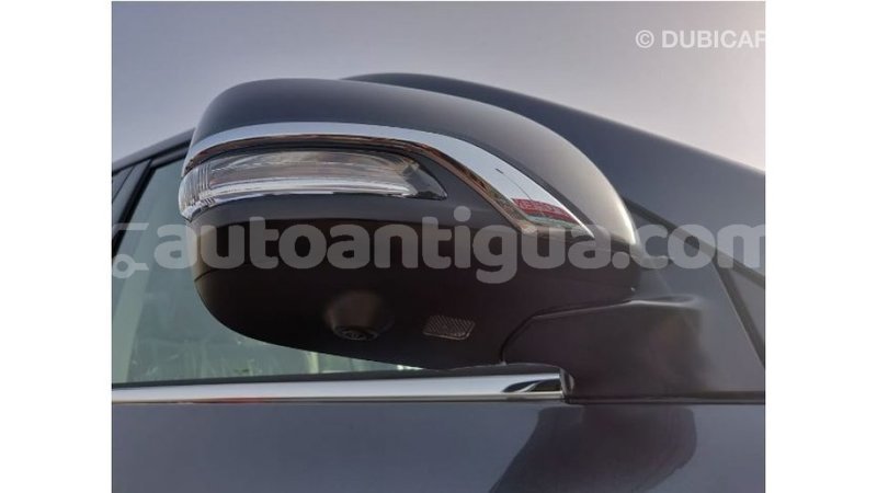 Big with watermark toyota land cruiser antigua import dubai 1202