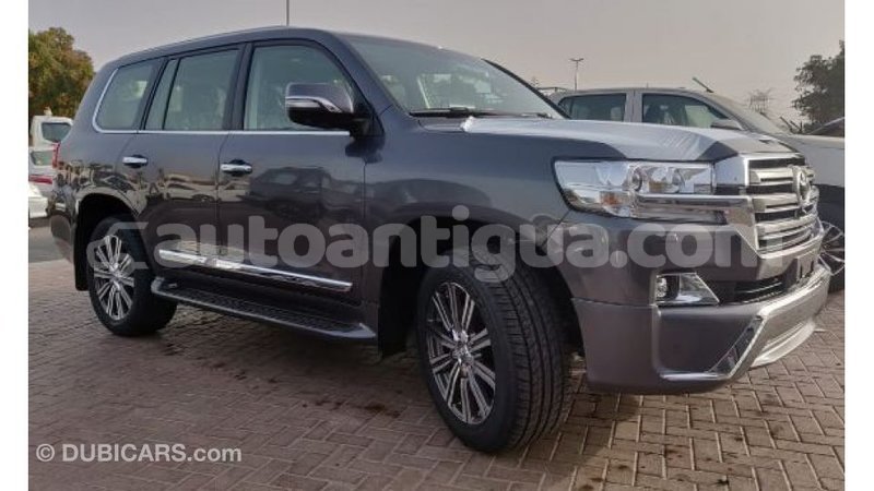 Big with watermark toyota land cruiser antigua import dubai 1202