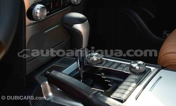 Buy Import Toyota Land Cruiser White Car in Import - Dubai in Antigua Buy Import Toyota Land Cruiser White Car in Import - Dubai in Antigua