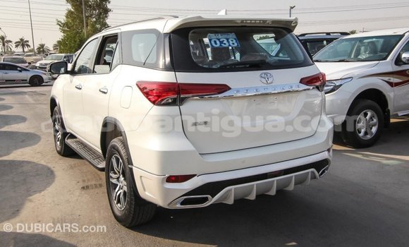 Buy Import Toyota Fortuner White Car in Import - Dubai in Antigua Buy Import Toyota Fortuner White Car in Import - Dubai in Antigua