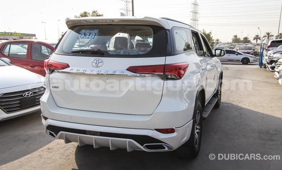 Buy Import Toyota Fortuner White Car in Import - Dubai in Antigua Buy Import Toyota Fortuner White Car in Import - Dubai in Antigua