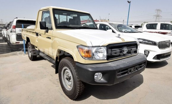 Buy Import Toyota Land Cruiser Beige Car in Import - Dubai in Antigua Buy Import Toyota Land Cruiser Beige Car in Import - Dubai in Antigua