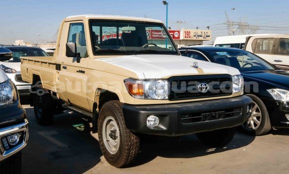 Buy Import Toyota Land Cruiser Beige Car in Import - Dubai in Antigua Buy Import Toyota Land Cruiser Beige Car in Import - Dubai in Antigua